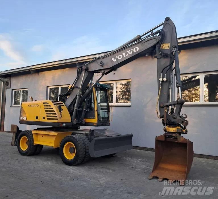 Volvo EW 140 B Pelle sur pneus