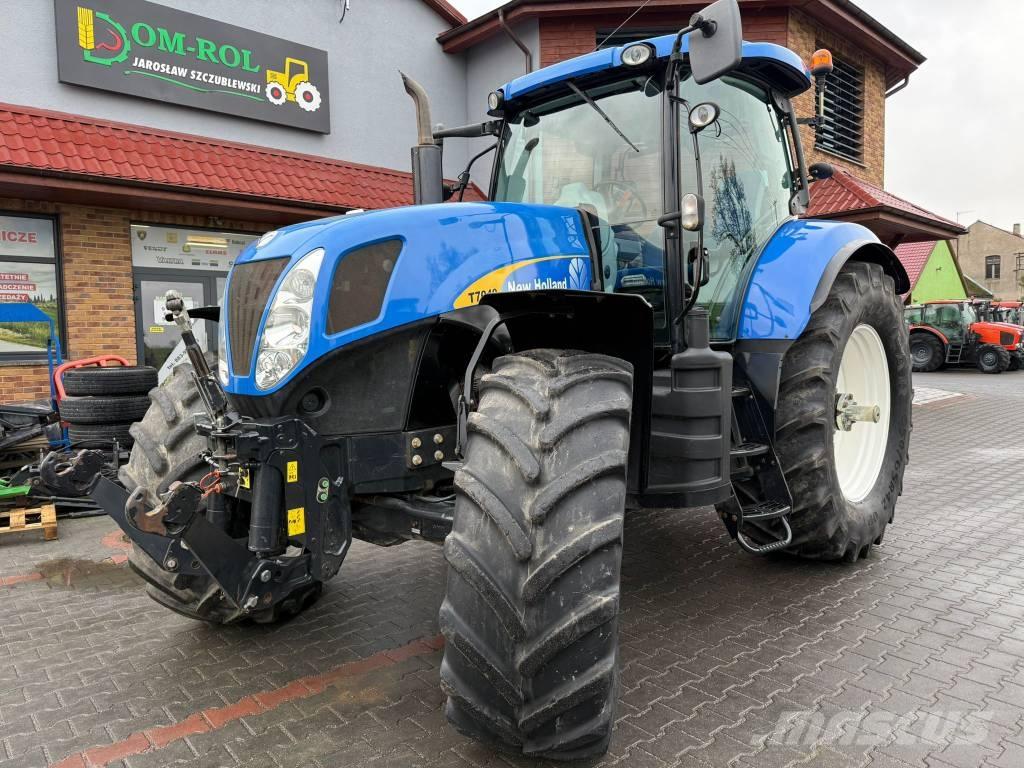 New Holland T 7040 Tracteur