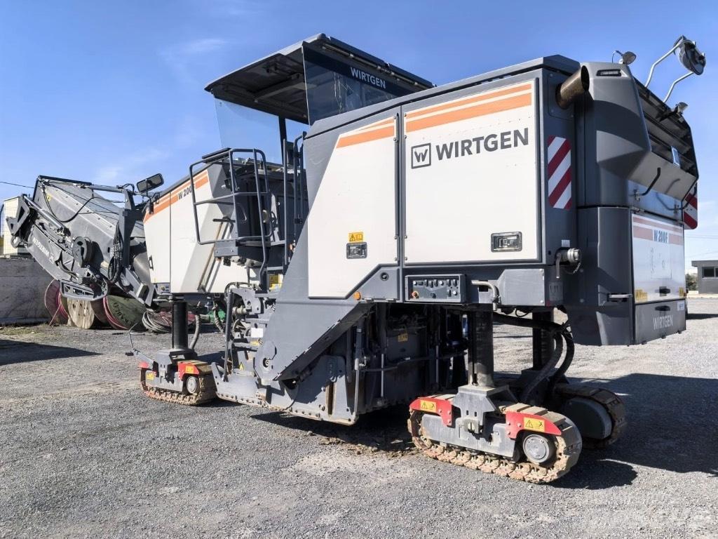 Wirtgen W200F Fraiseuse à froid