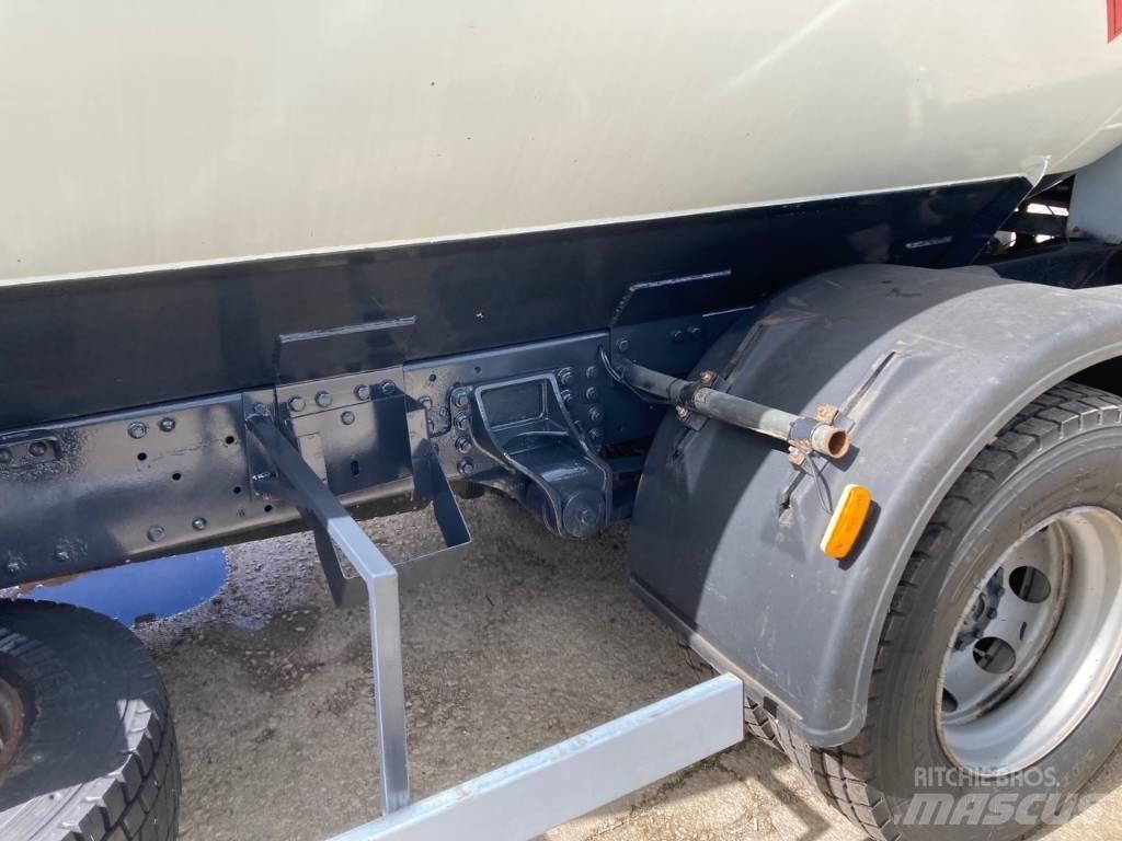 Iveco 135E25 Motrici cisterna