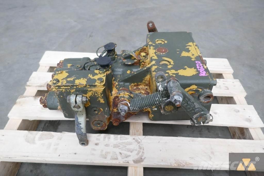 CAT 3T-6443 Transport - Autres