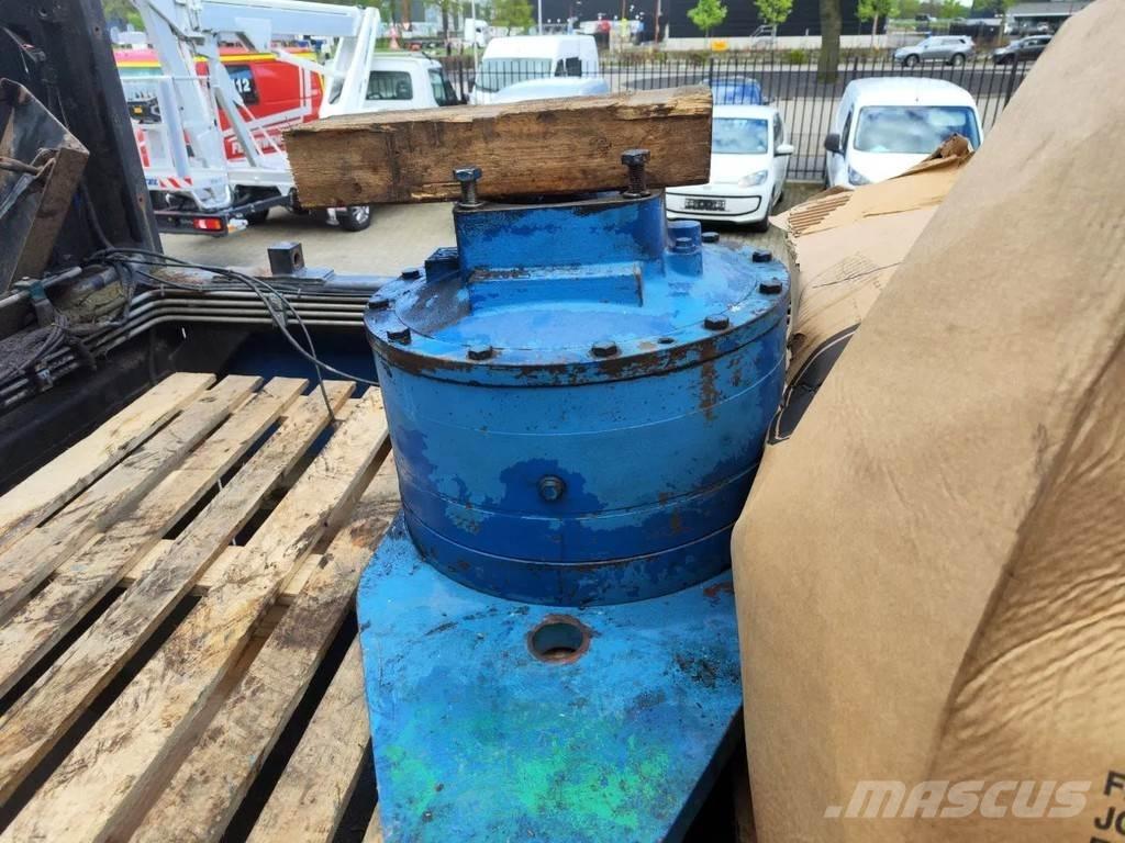 Forus HB 181 Broyeur à déchets