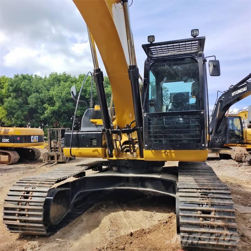 CAT 320 D L Pelle sur chenilles