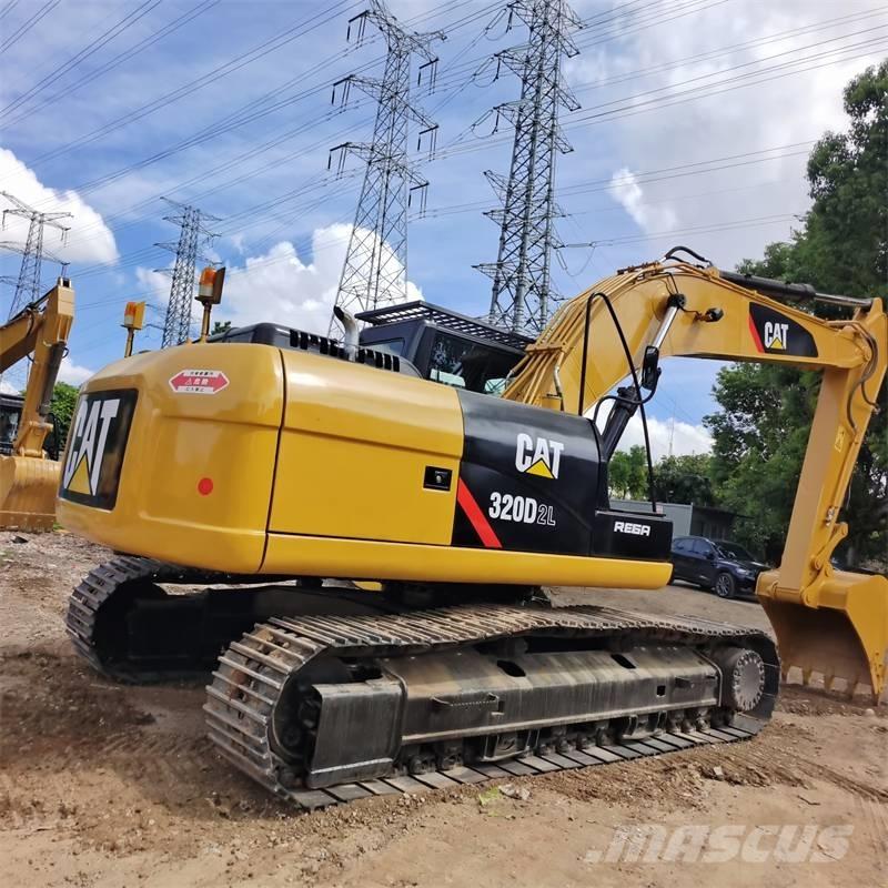 CAT 320 D L Pelle sur chenilles