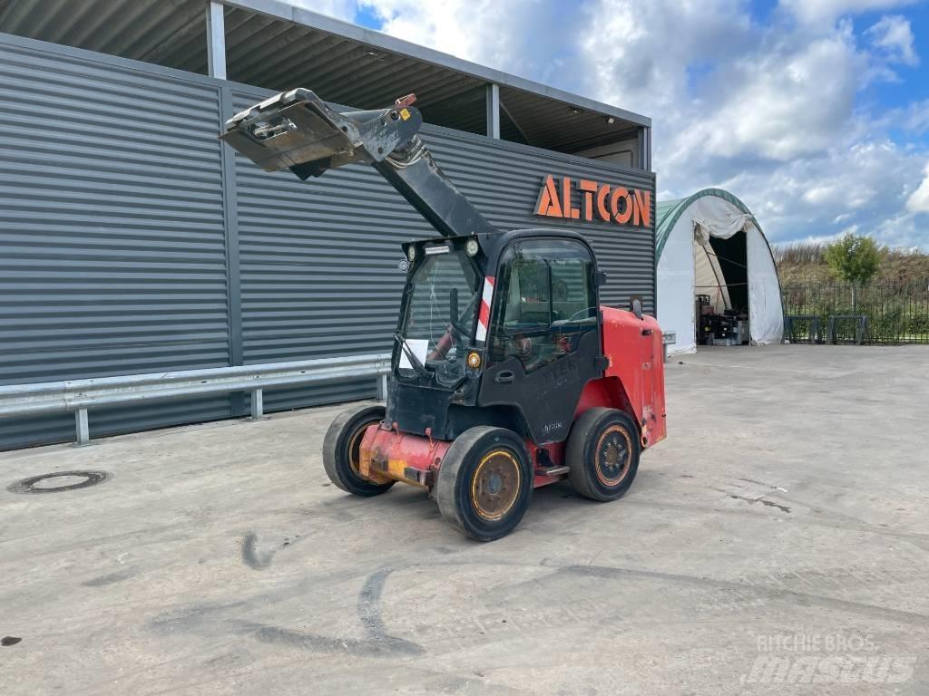 JCB R260 Chargeuse compacte