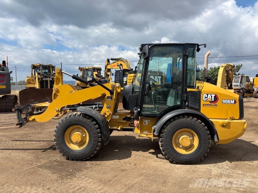 CAT 906 M Chargeuse sur pneus