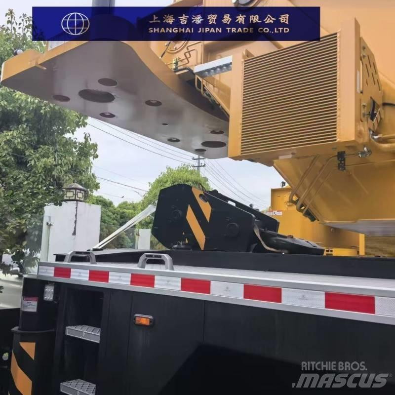 Sany STC1000 Grues tout terrain