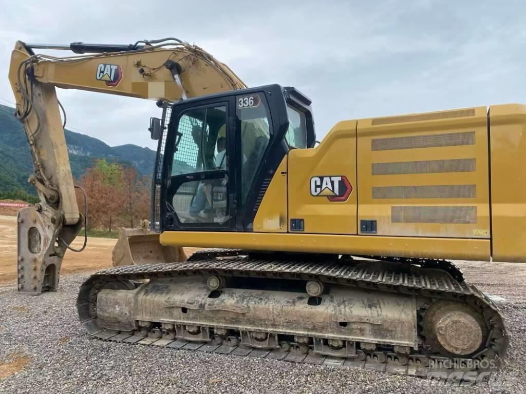 CAT 330 GC Pelle sur chenilles