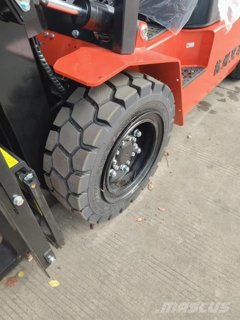 Hangcha CPCD 35 Chariots diesel