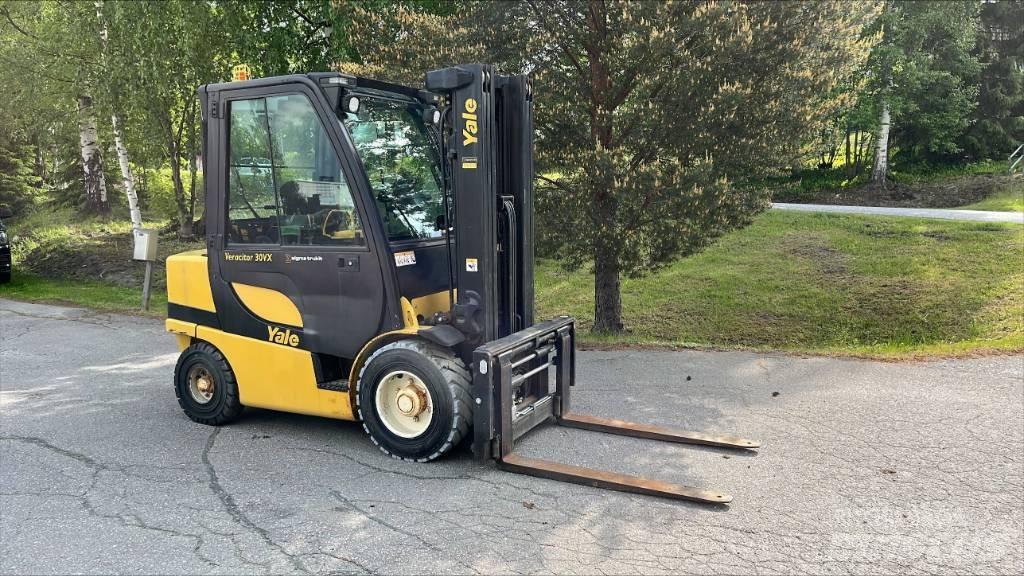 Yale GDP30VX Chariots diesel