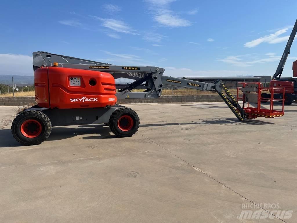 SkyJack SJ 63 AJ Nacelles articulées