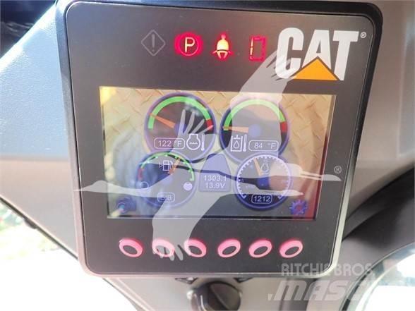 CAT 249D Chargeuse compacte