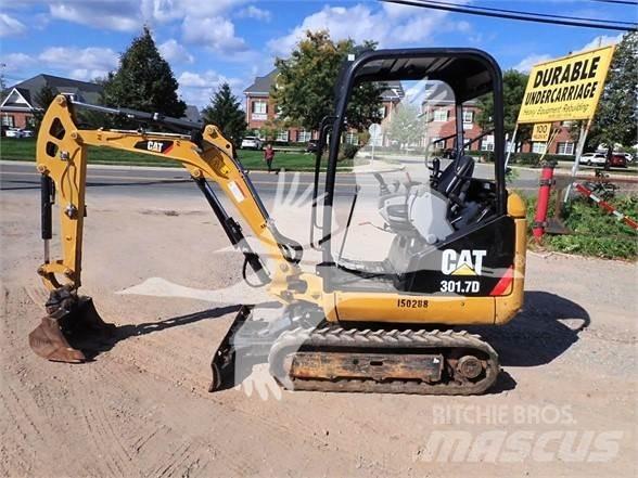CAT 301.7D Mini pelle < 7t