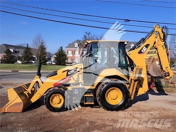 CAT 420F2 Tractopelle