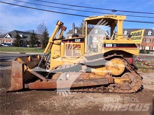 CAT D6R XL Bouteurs sur chenilles
