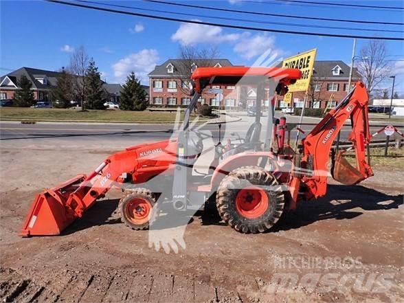 Kubota B26 Tractopelle