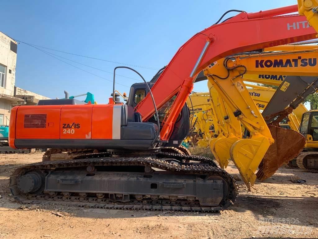 Hitachi Zaxis 240 Pelle sur chenilles