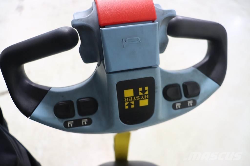 Hyster S1.2-4028 Gerbeur accompagnant