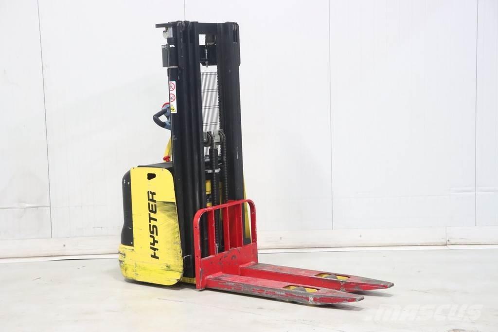Hyster S1.2-4028 Gerbeur accompagnant