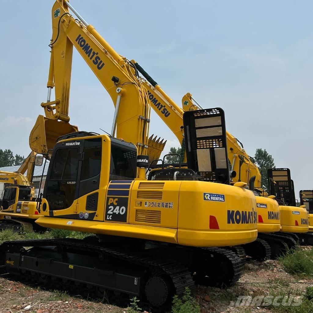 Komatsu 240-8 Pelle sur chenilles