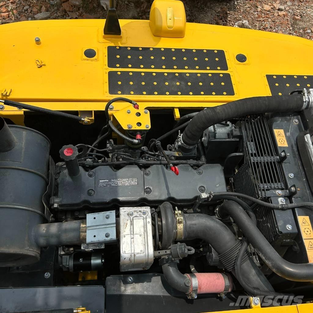 Komatsu 240-8 Pelle sur chenilles