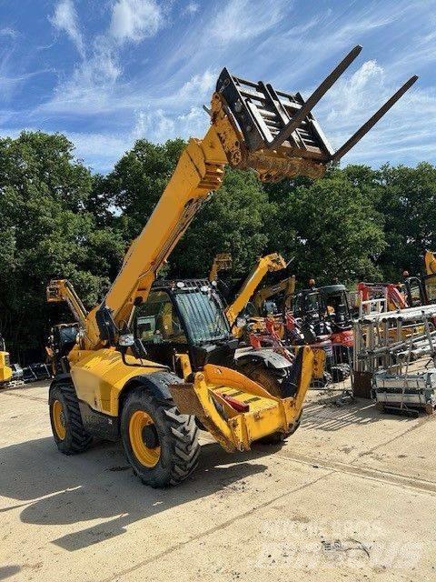 JCB 540-140 Chariot télescopique