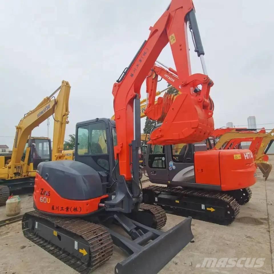 Hitachi ZX60U Mini pelle < 7t