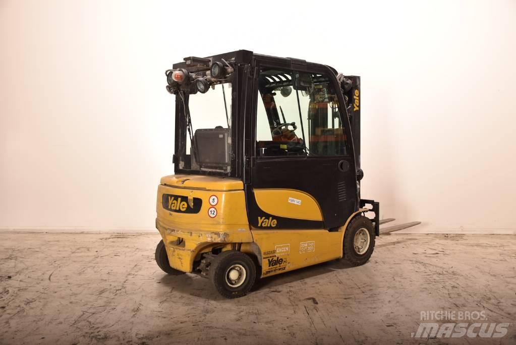 Yale ERP 25 VL Chariots élévateurs électriques