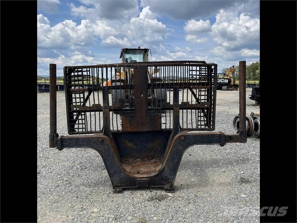 John Deere 1510E Autres accessoires pour matériel forestier