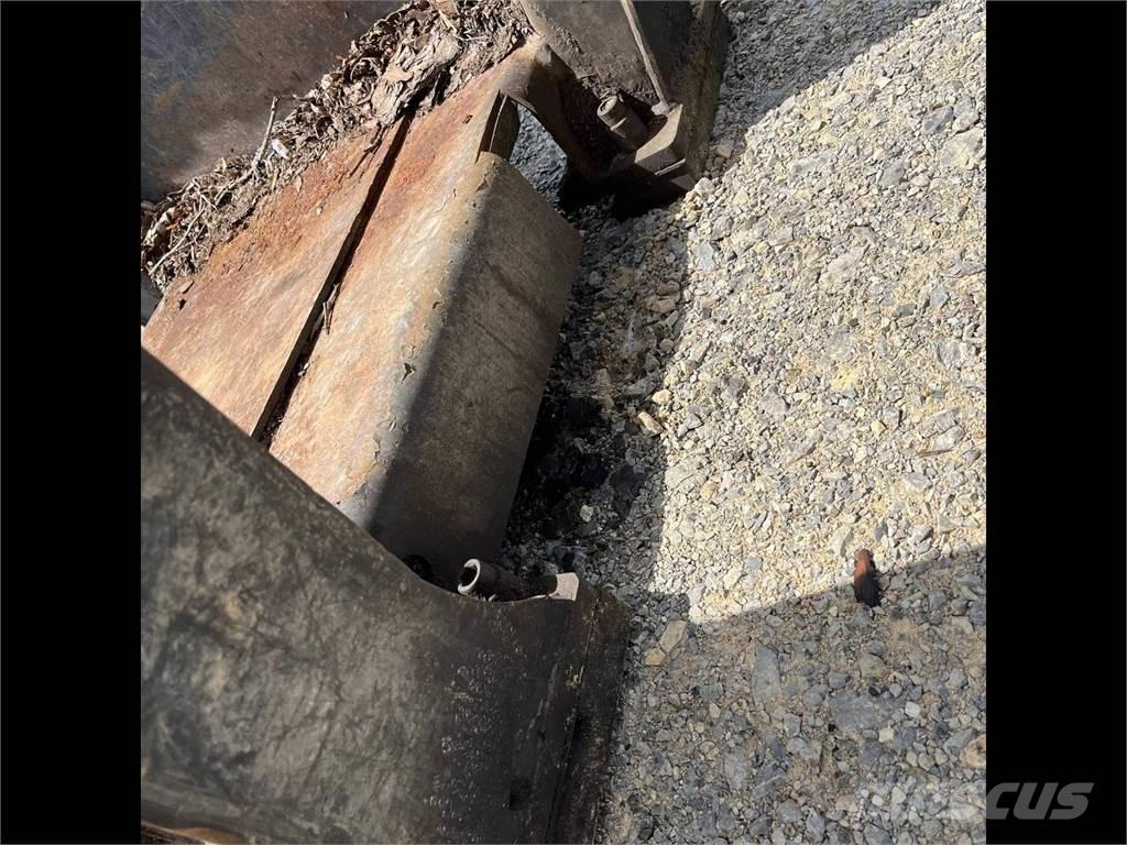 John Deere 1510E Autres accessoires pour matériel forestier