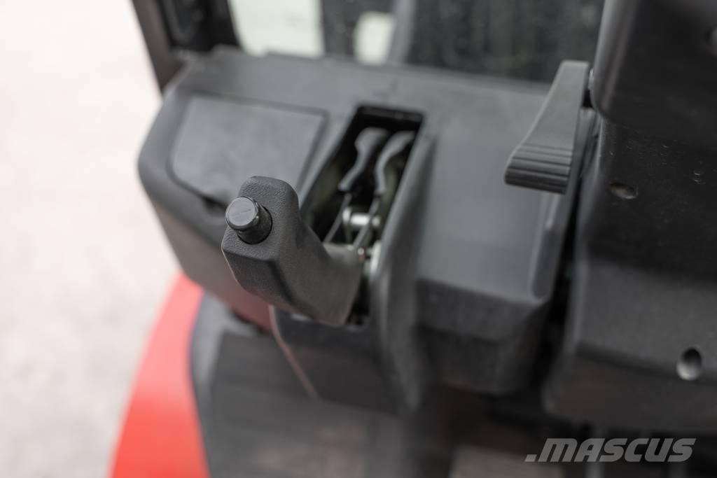Manitou MI 30 D Chariots diesel