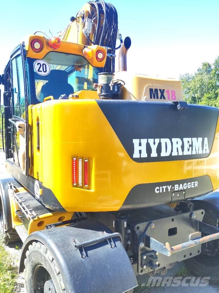 Hydrema MX 18 Pelle sur pneus