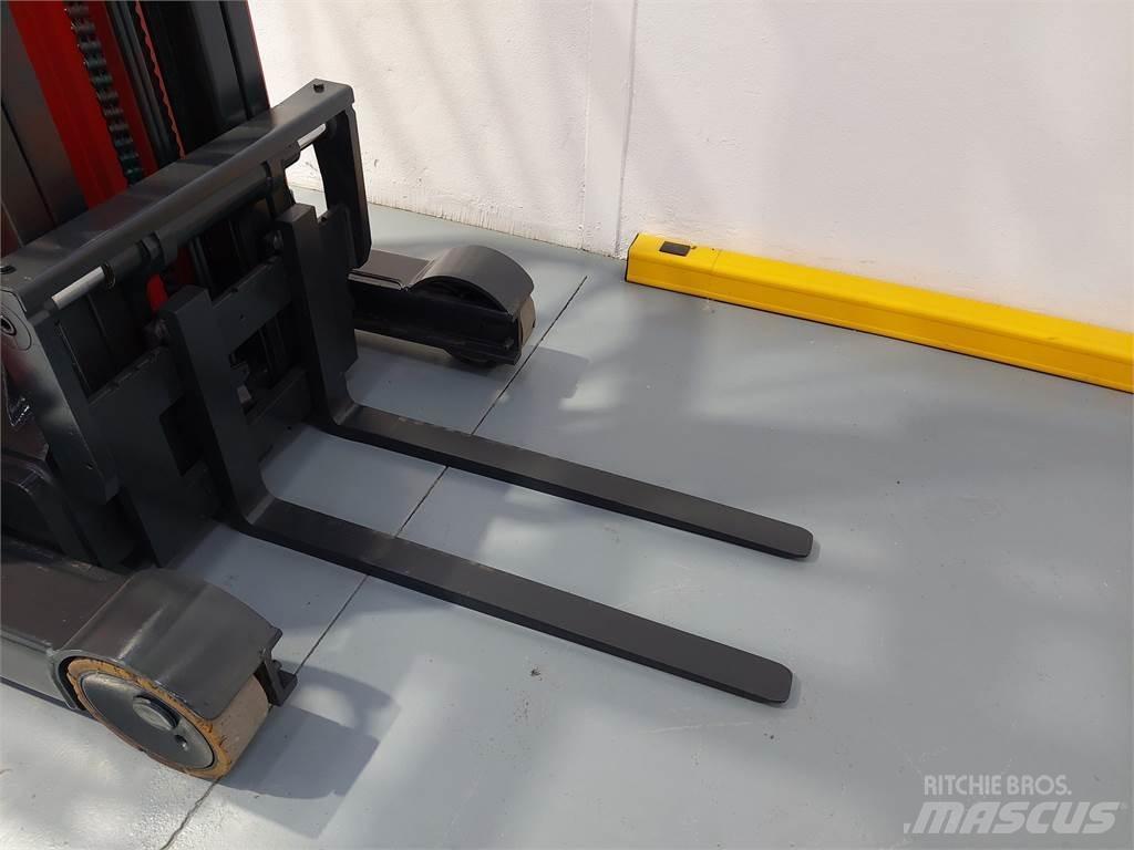 Linde R14HD Chariot à mât rétractable