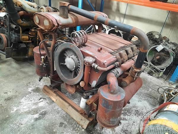 Deutz F8L413 Moteur