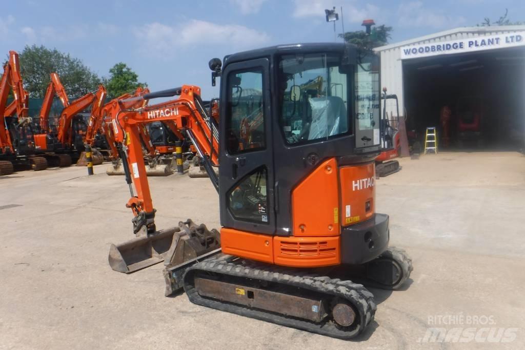 Hitachi ZX 26 U-5 A Mini pelle < 7t