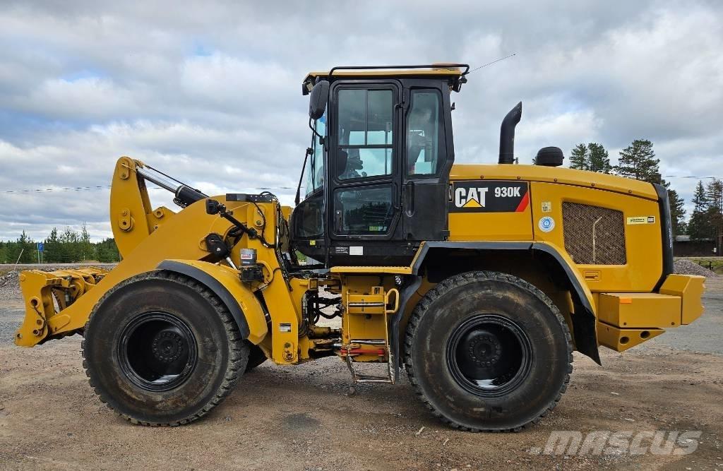 CAT 930 K Chargeuse sur pneus