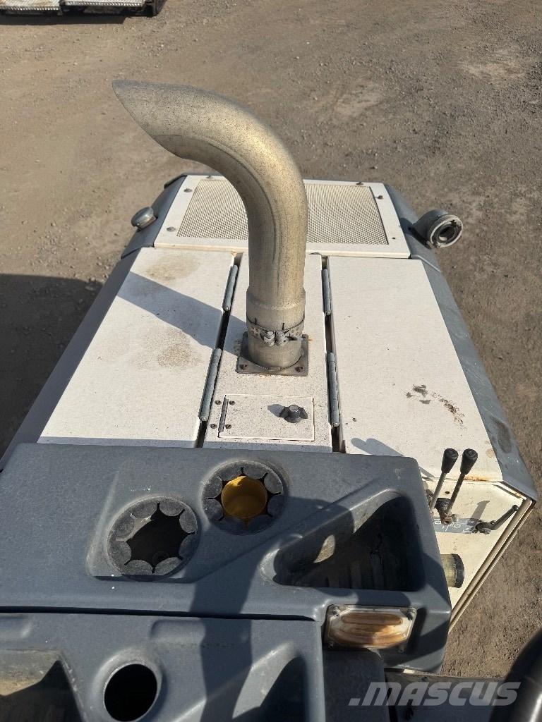 Wirtgen W 35 RI Fraiseuse à froid