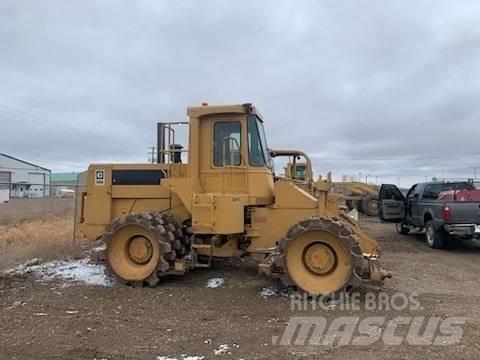 CAT 815 B Compacteur de sol
