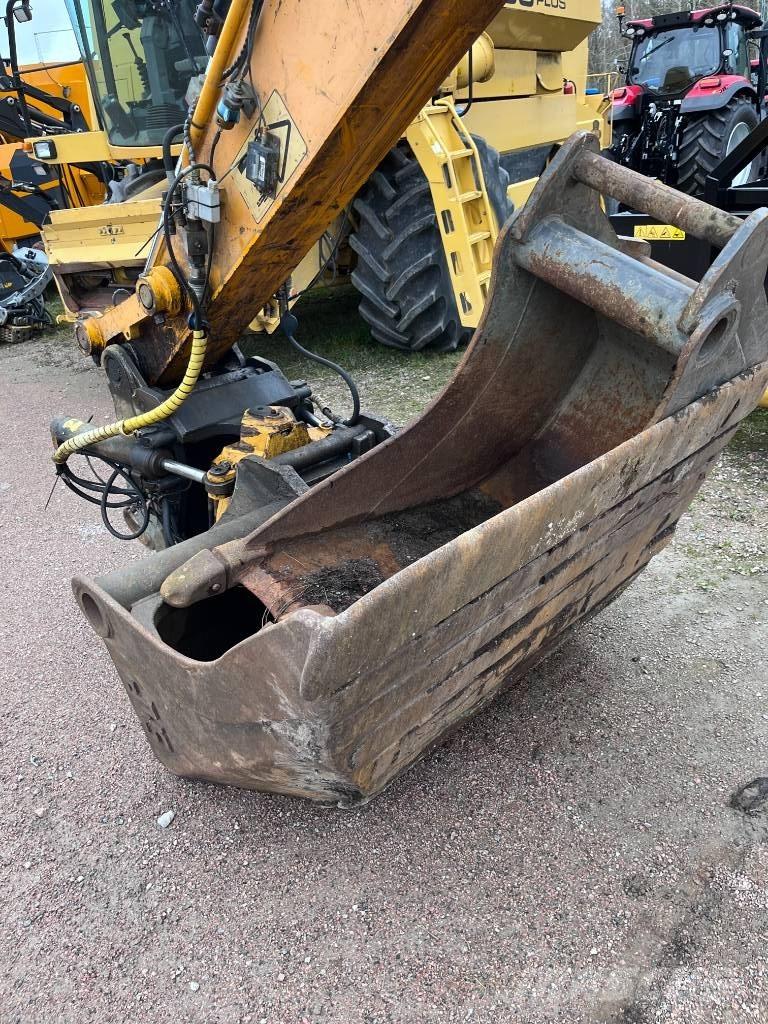 JCB 220LC Pelle sur chenilles