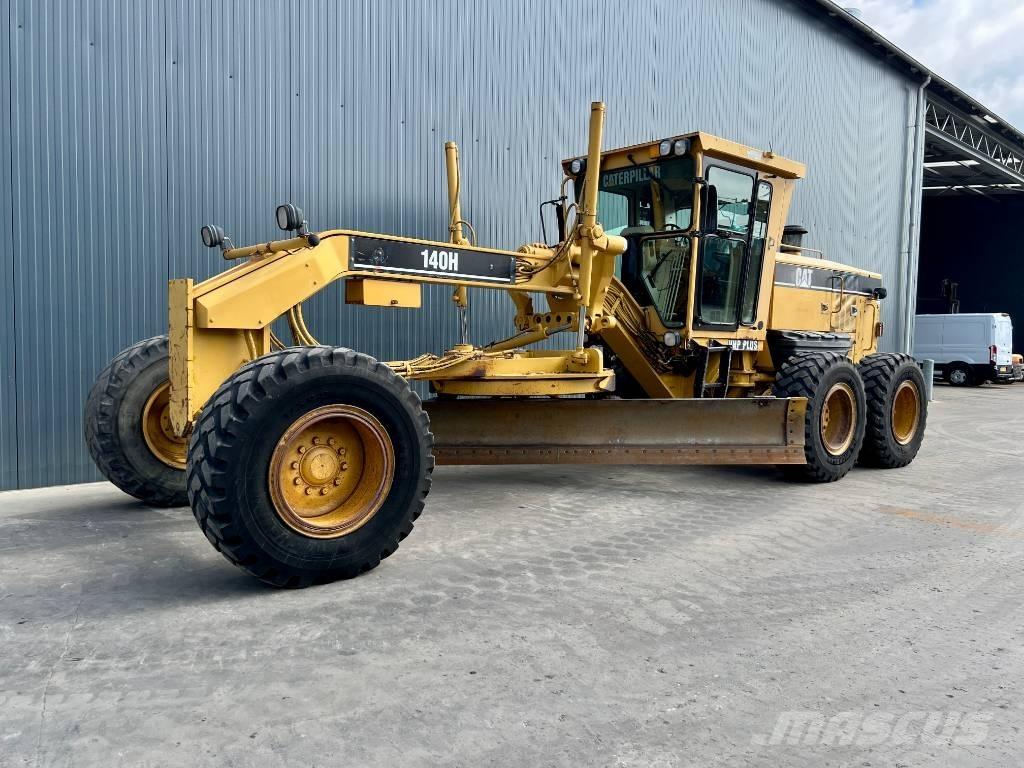 CAT 140H Niveleuse