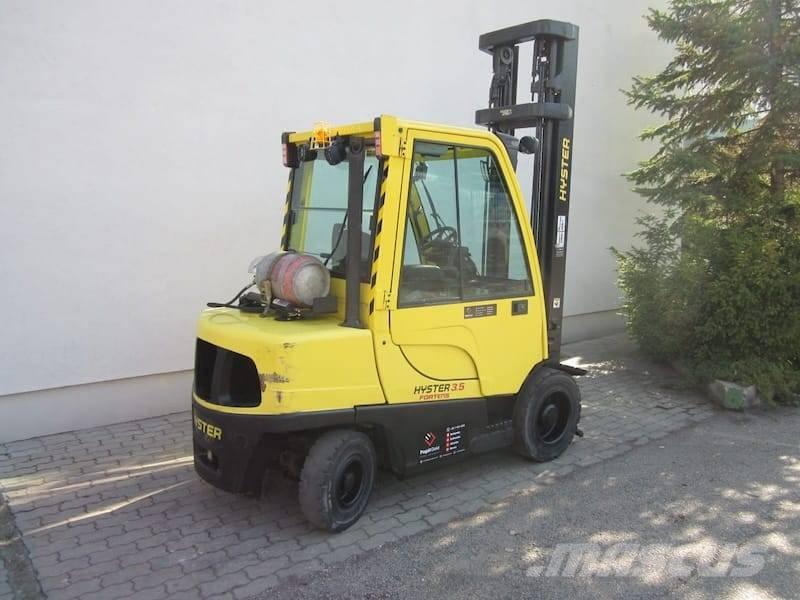 Hyster Hyster 3.5Ft Chariots GPL