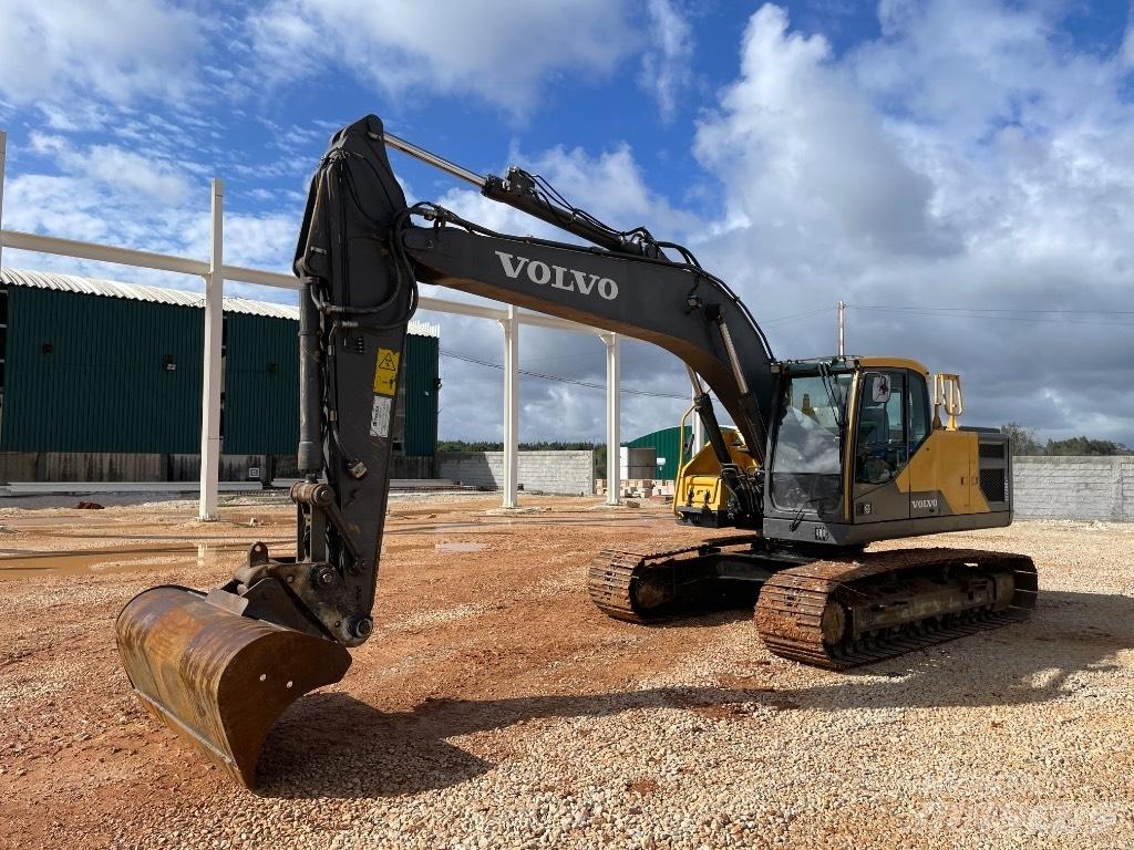 Volvo EC 220 E Pelle sur chenilles
