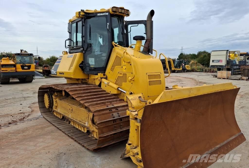 Komatsu D61PXI-24E0 Bouteurs sur chenilles
