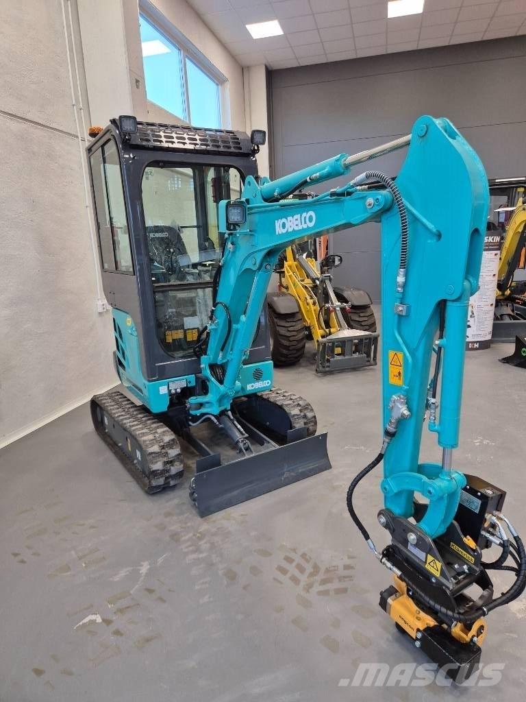 Kobelco SK 17 SR-3E Mini pelle < 7t
