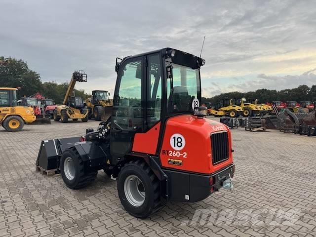 Kubota RT 260-2 Chargeuse sur pneus