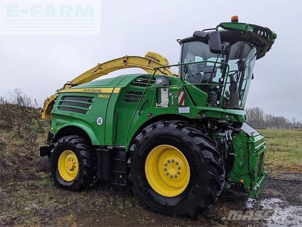 John Deere 8600i Ensileuse automotrice