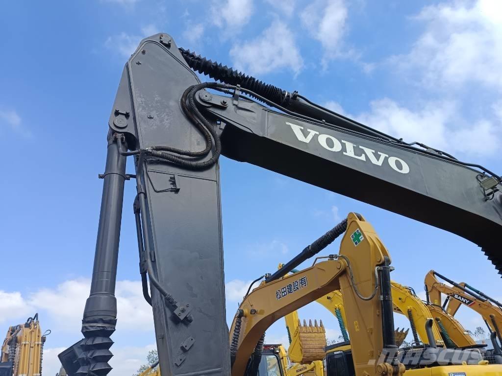 Volvo EC 210 B Pelle sur chenilles
