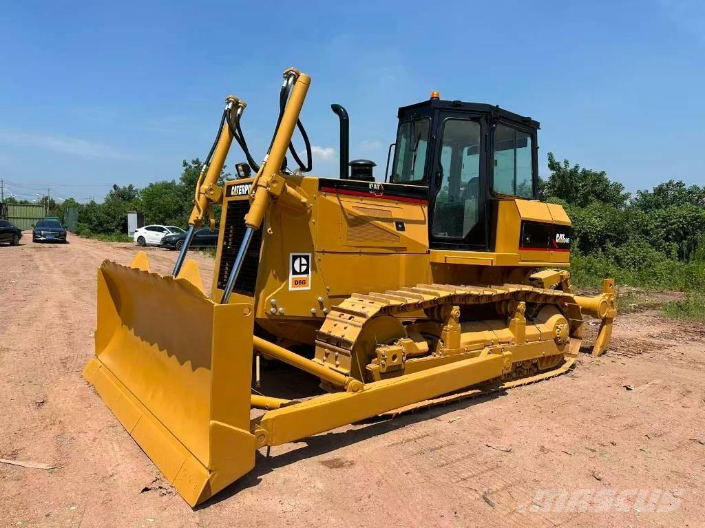 CAT D6G Bouteurs sur chenilles