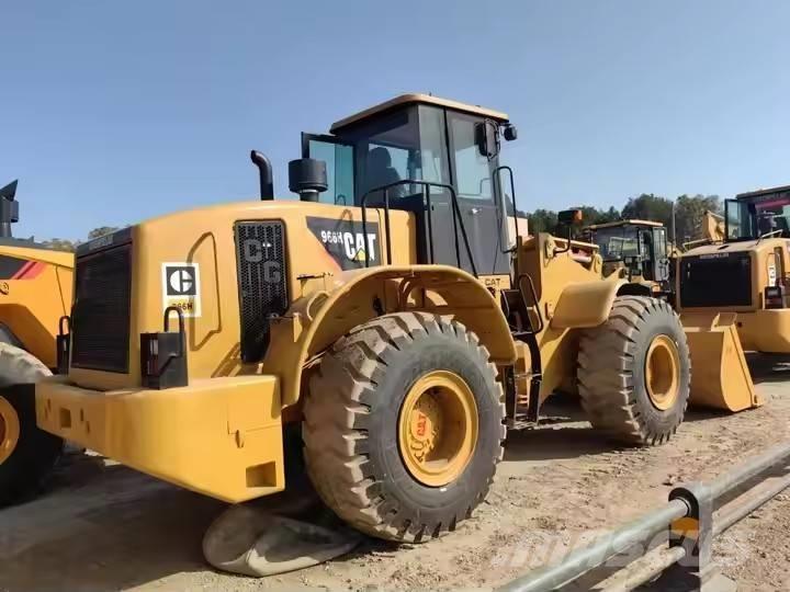 CAT 966 H Chargeuse sur pneus