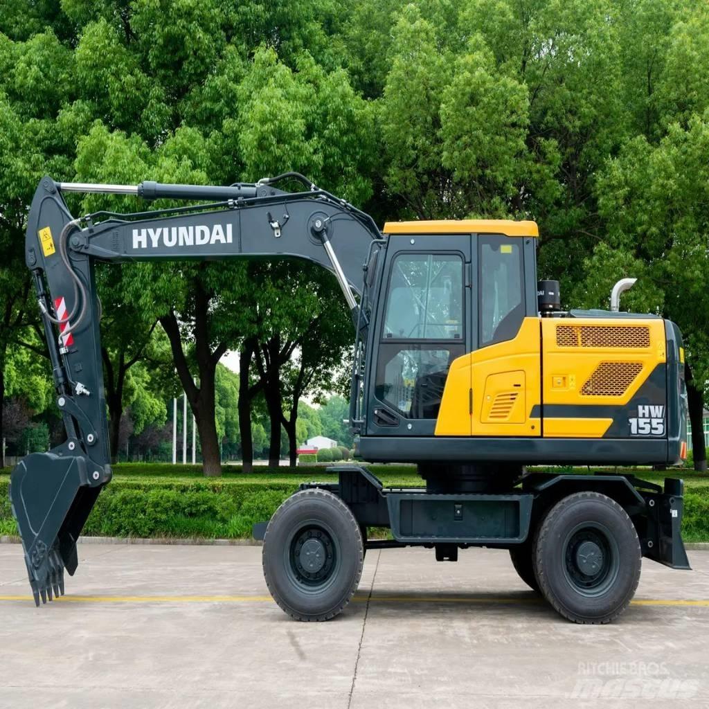 Hyundai HW155 Pelle sur pneus